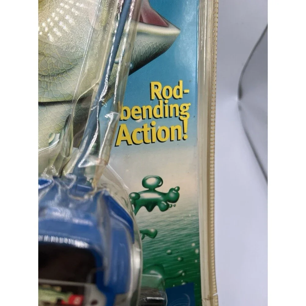 Sealed 1998 Playmates Reel Fishing Electronic Virtual Rod & Reel Fishing Toy